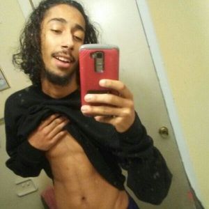 Meet your Posher, Devonte